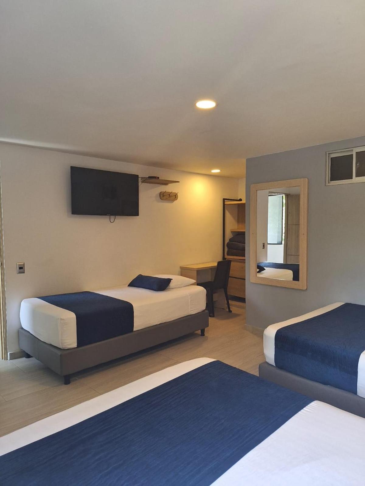 Hotel Suramericana Μεντεγίν Εξωτερικό φωτογραφία